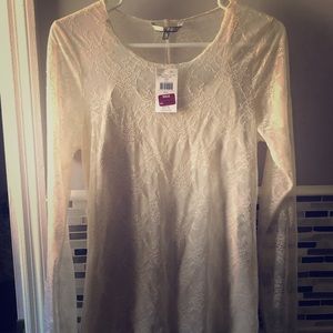 Dressy lace shirt and cami